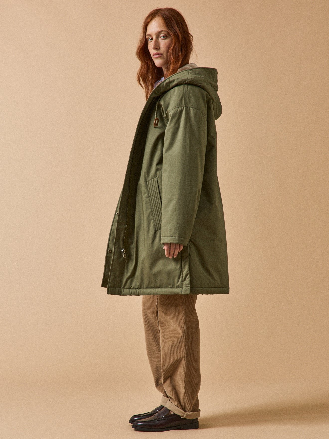 Women's mid-length parka with faux-fur lining - Image 2