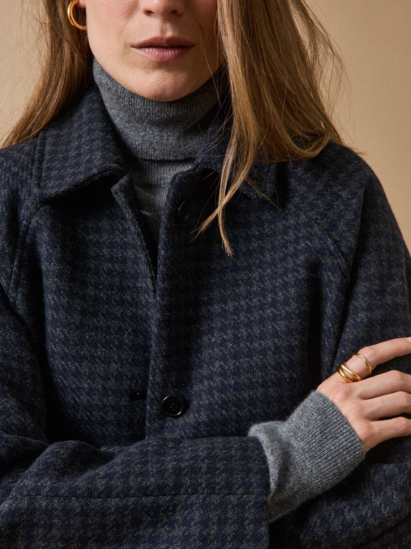 Women's woolen houndstooth coat - Image 4