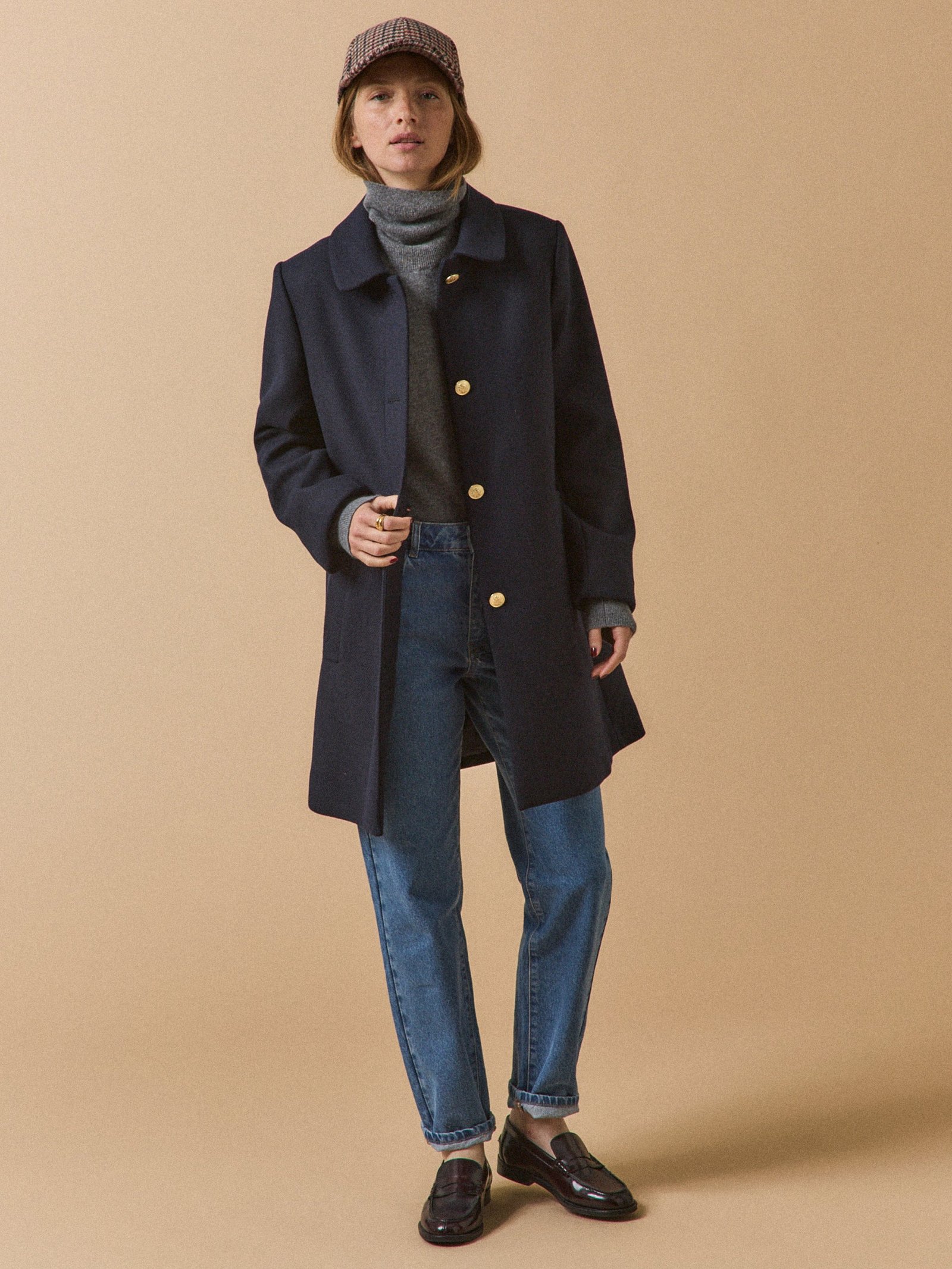 Women's plain short woolen coat - Image 7