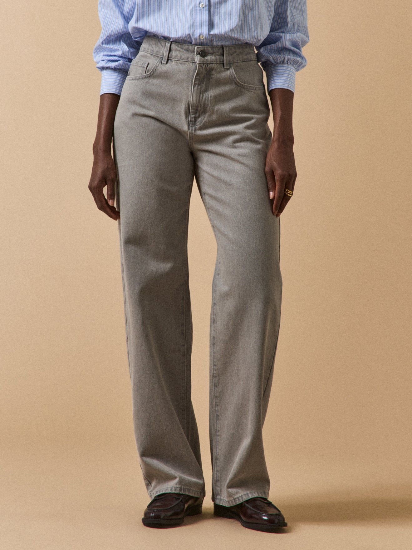 Women's wide-leg Zoe jeans made with organic cotton